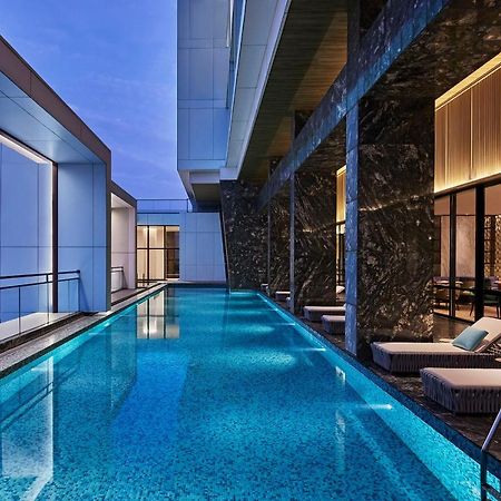 Taj Wellington Mews Chennai Hotell Exteriör bild