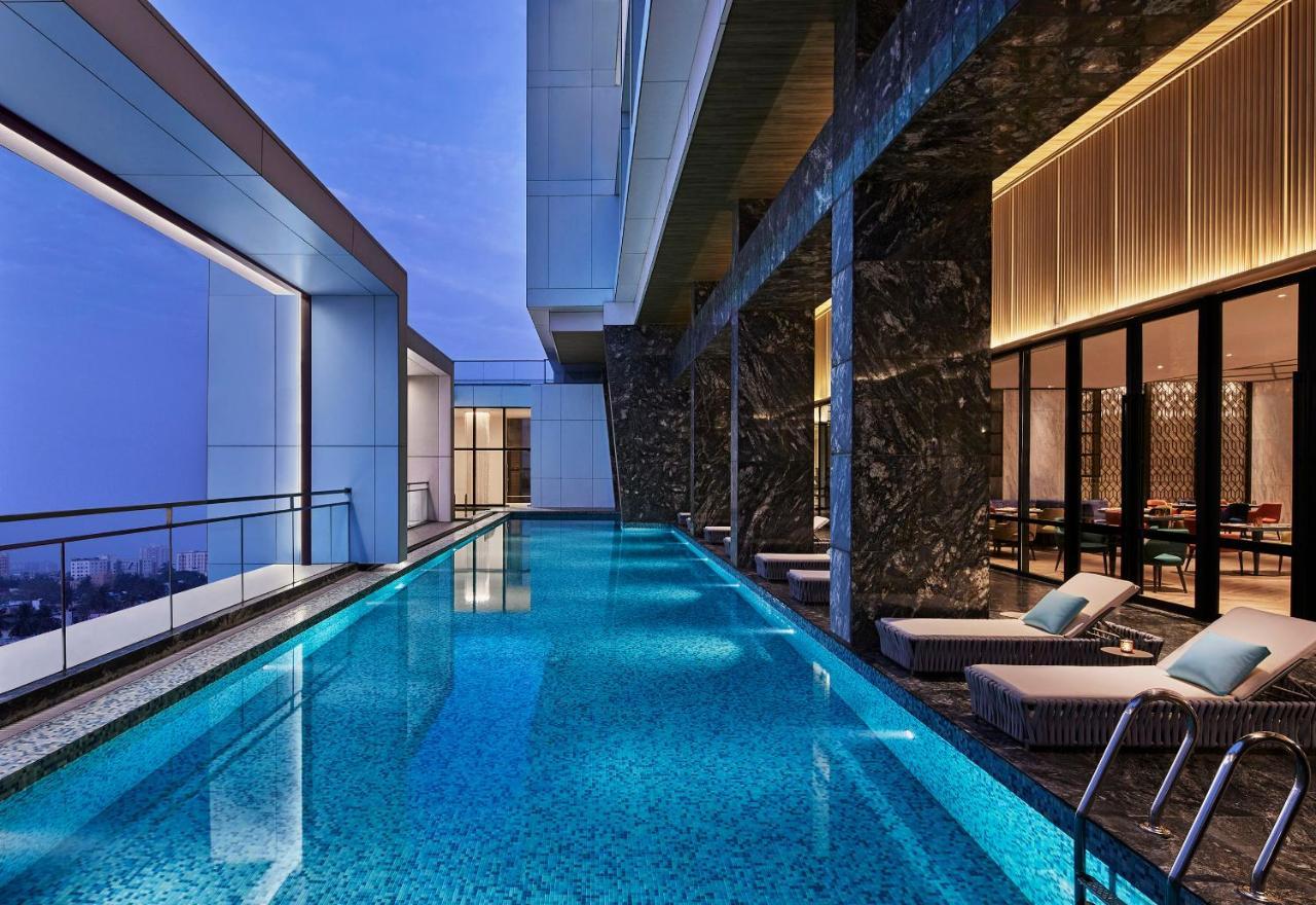 Taj Wellington Mews Chennai Hotell Exteriör bild